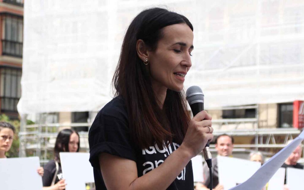 Irene Rivero, Sprecherin von Animal Equality, bei einer Demonstration gegen Stopfleber in Madrid.