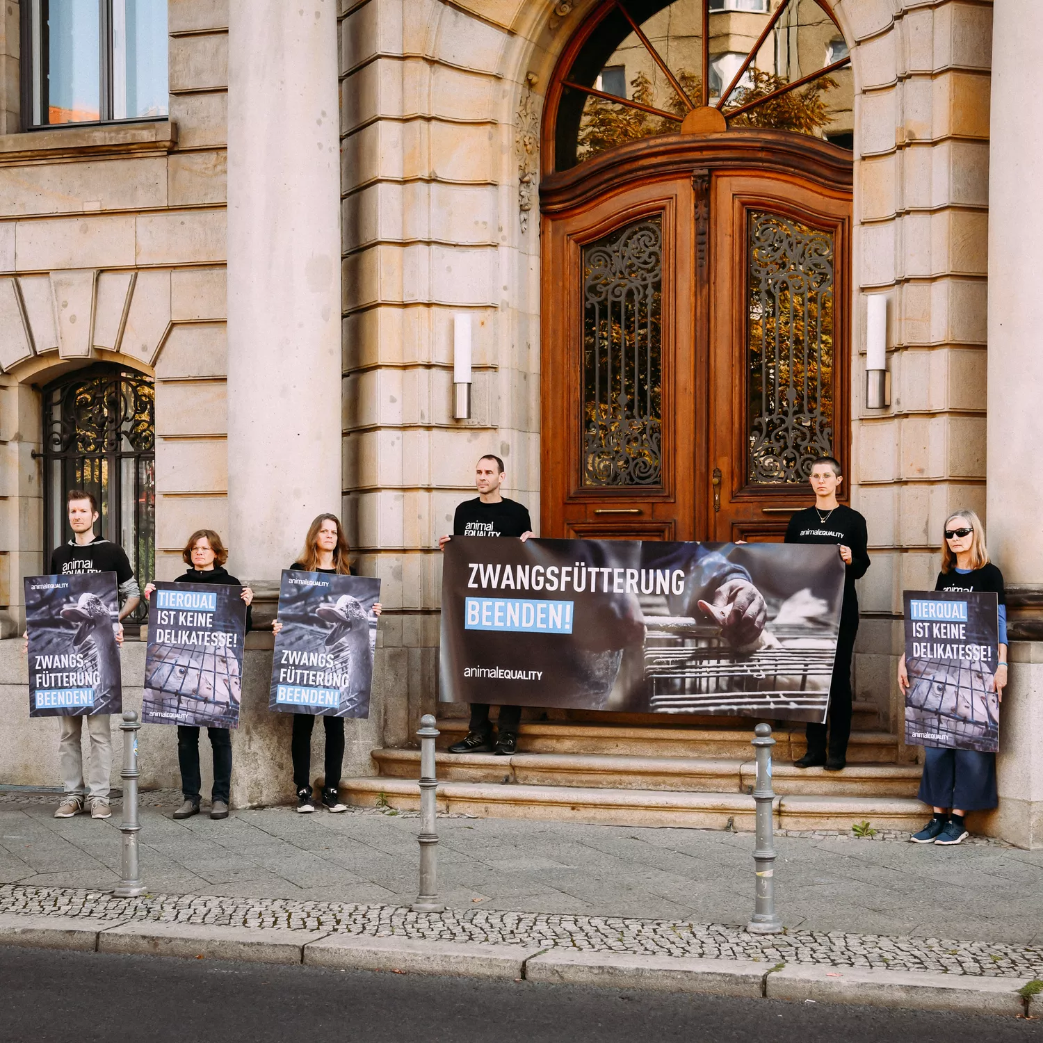 Animal Defender bei Protest