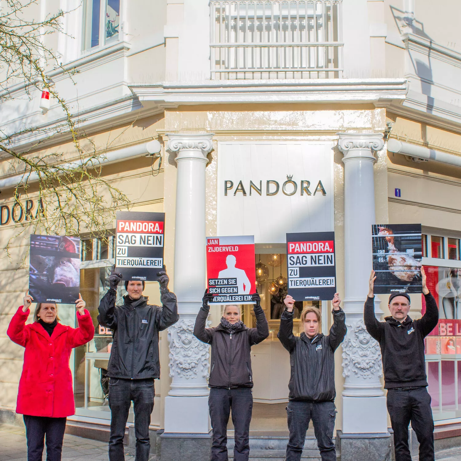 Protest bei Pandora
