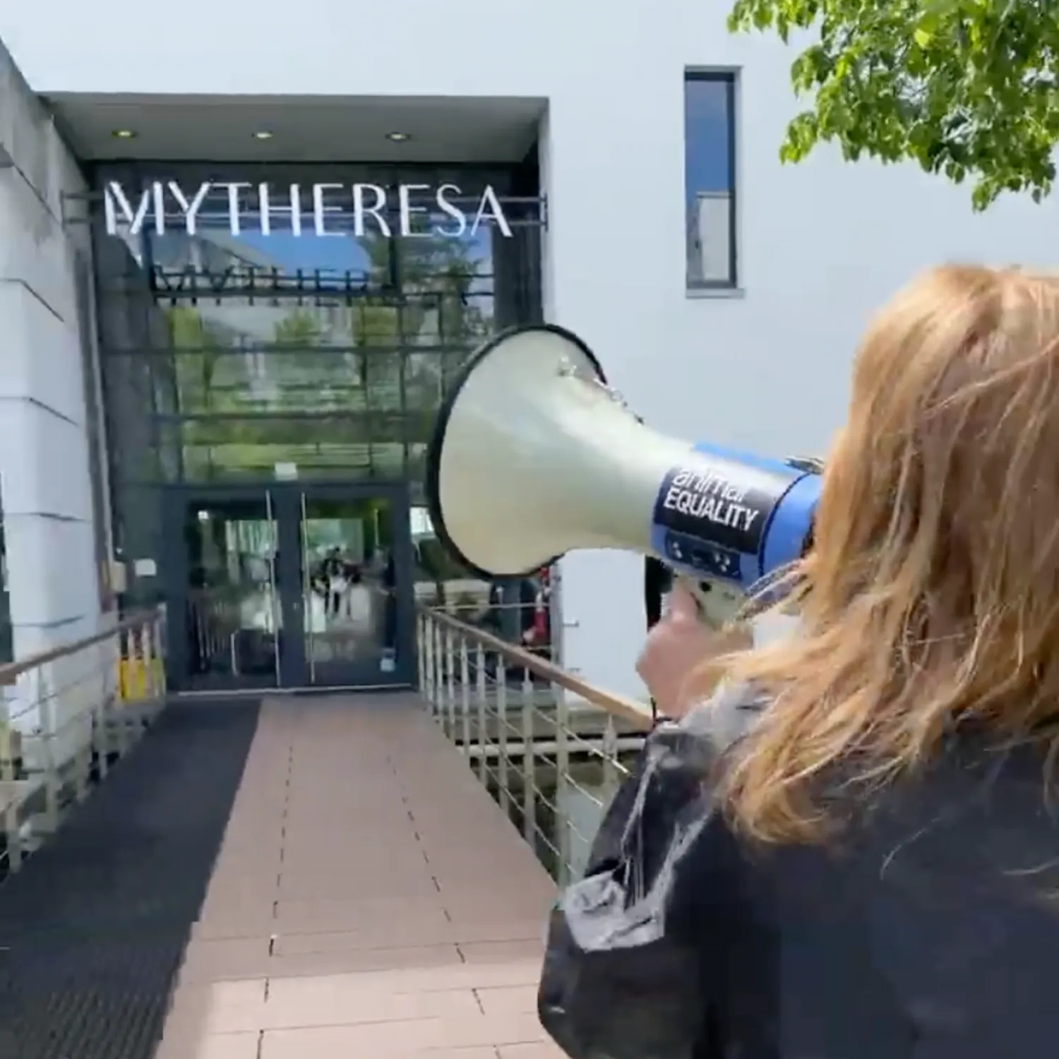 Mytheresa Protest
