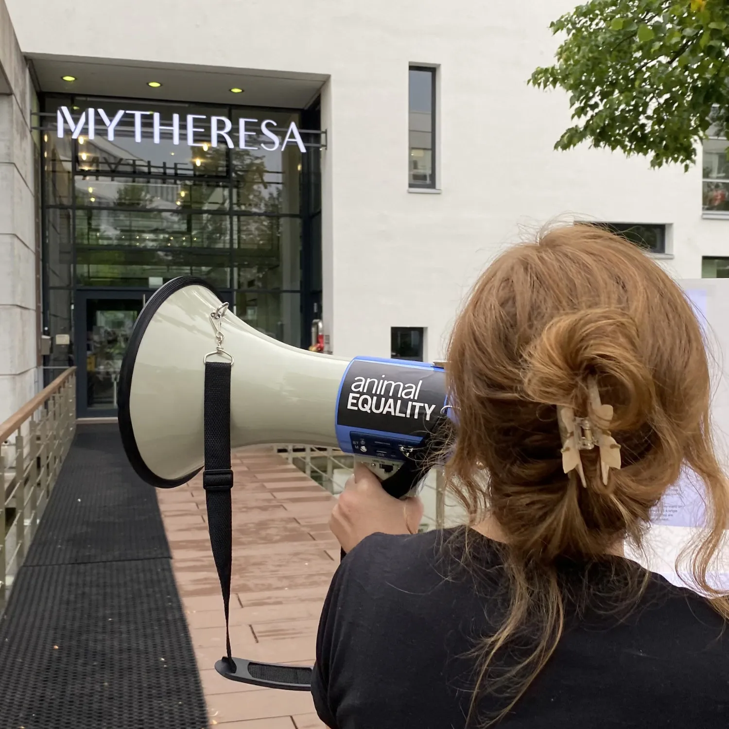 Protest bei Mytheresa
